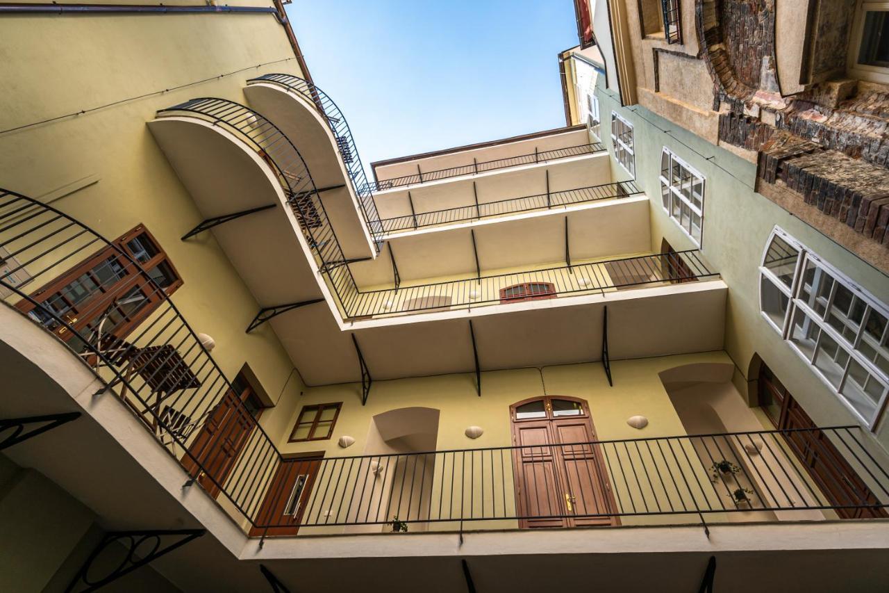 Charles Apartments In Old Town Prague Ngoại thất bức ảnh